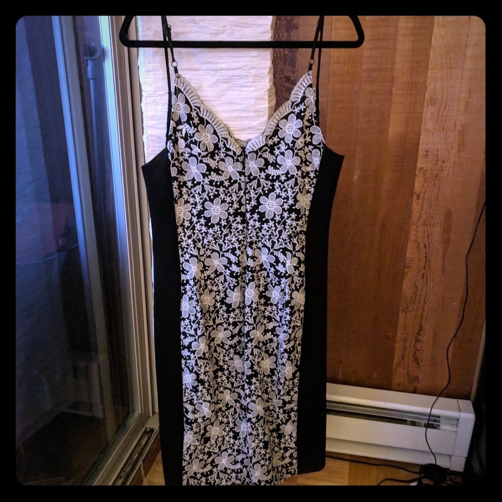 Eva Franco black and white dress